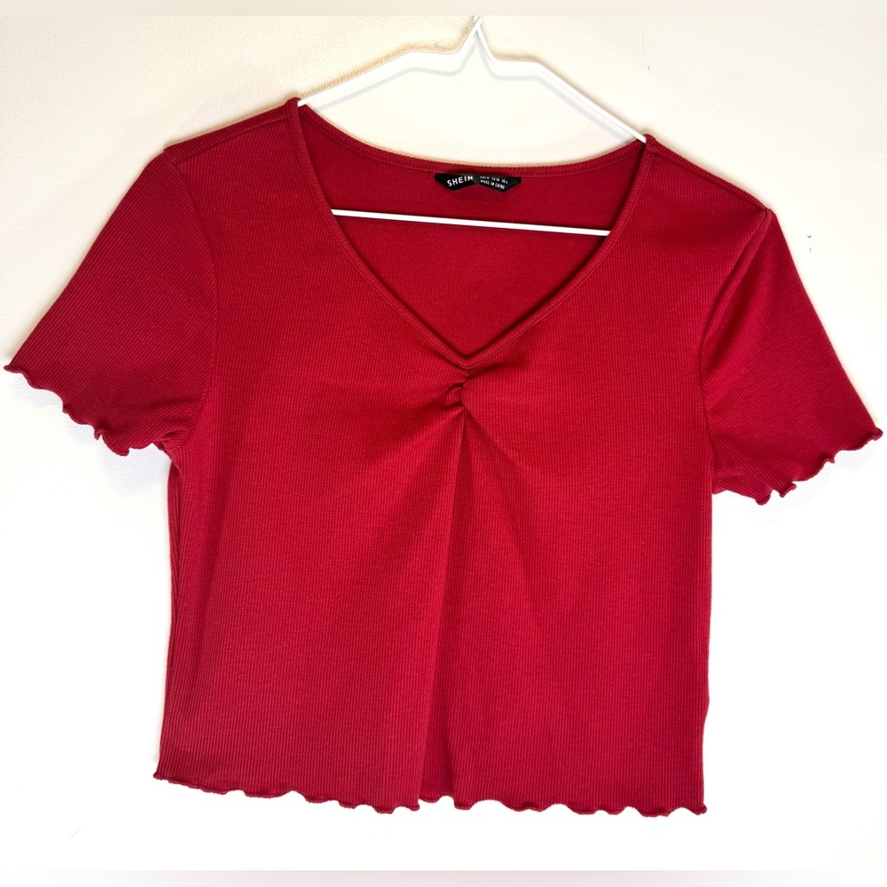 SHEIN Burgundy Ribbed V-Neck Crop Top Short Sleeve Women's Medium M